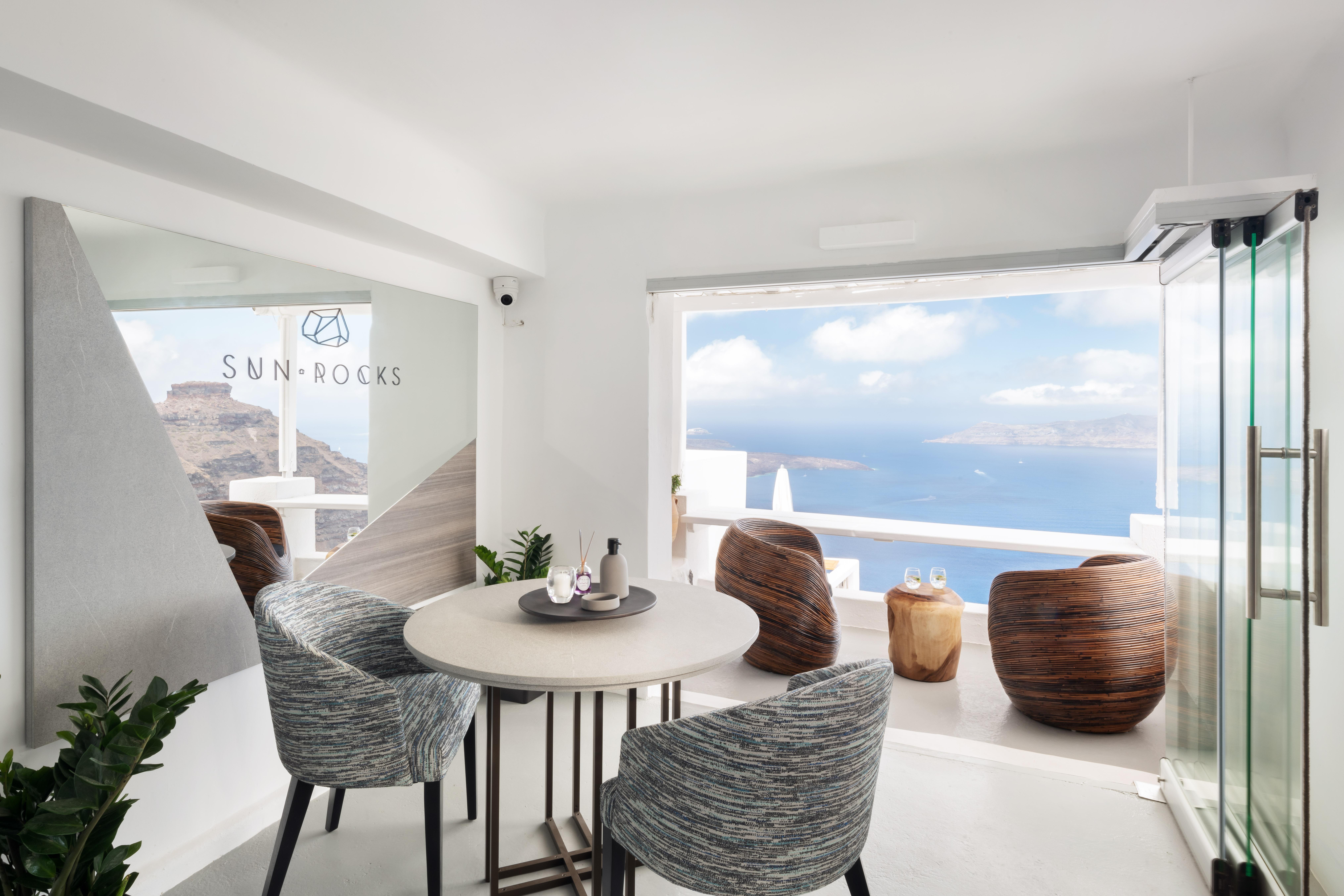 Sun Rocks Boutique Hotel (Adults Only) 피로스테파니 외부 사진